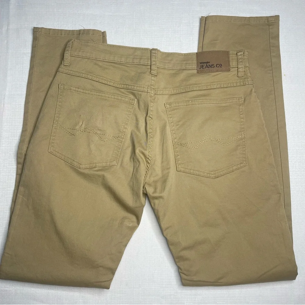 Wrangler Flex Straight Fit Khacki Pants (30x30)